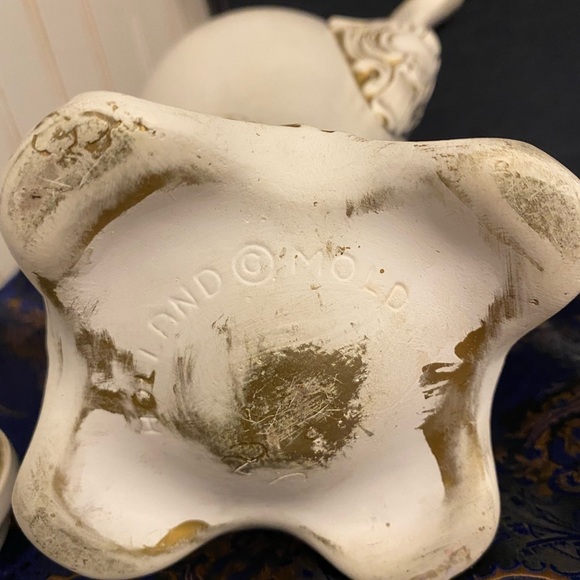 Beautiful vintage tall tea pitcher made by “Holland Mold”. - Picture 7 of 8